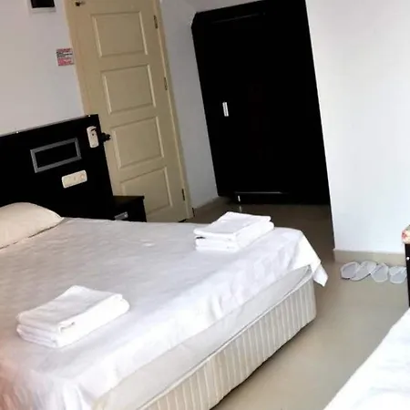 Orient 3* Side